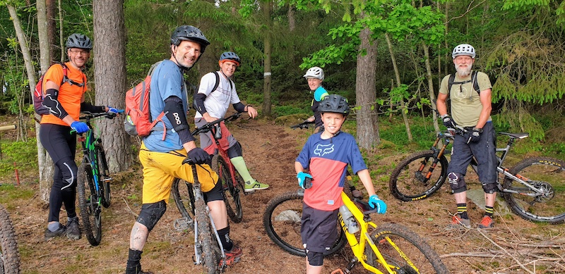 www.trailforks.com