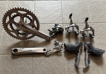 Shimano 105 / 5700 10 växlad grupp och Fulcurum Racing 7 hjul för fälgbroms