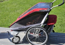 Thule Chariot Cougar 2 – dubbelvagn med cykelkit och jogginghjul