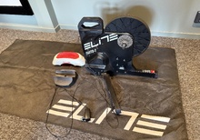 Elite Suito-T cykeltrainer