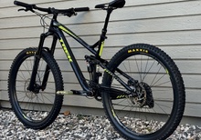 Trek Remedy 8 27.5’ Storlek M/L