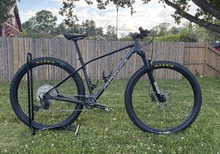 Orbea Alma M50 Powder Black / Black