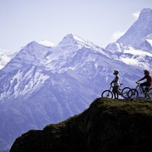 Crans-Montana bjuder på en hel del luftig cykling. Foto: Crans Montana ADL.