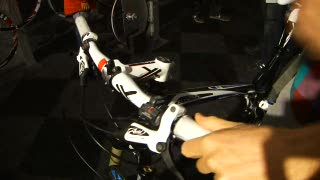 Suntour Axon - med elektrisk lockout