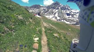 Riding Above Cloude Nine - AM-resa till alperna