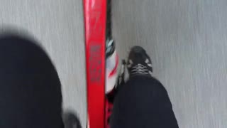 Kan själv tre veckor efter brutet ben.