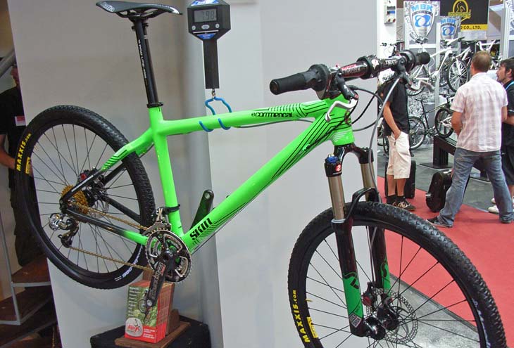commencal1.jpg