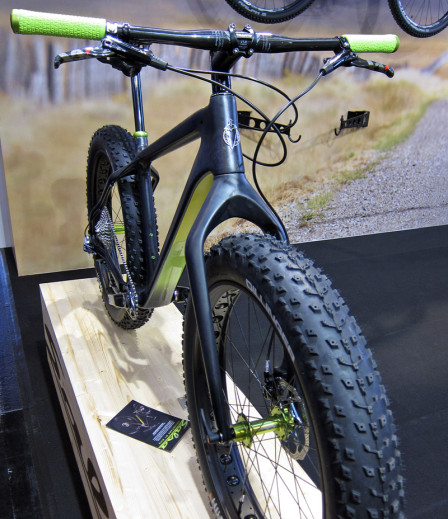Fatbike, nu även i kolfiber