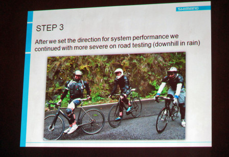 Första riktiga testet av prototyperna gjordes med ordentligt skyddade cyklister.