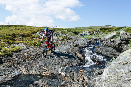 Varmvatten. Foto: Björn Olsson Varmvatten. Foto: Björn Olsson