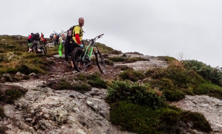 Pål Gimmestad på väg upp för Molden. Foto: Björn Olsson