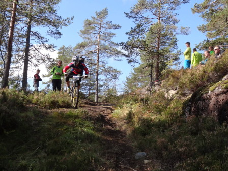 Efter start på första sträckan. Foto: Björn Olsson Efter start på första sträckan. Foto: Björn Olsson