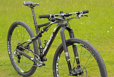 Merida Ninety-Six i teamversion utrustad med extra allt