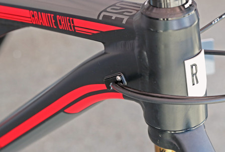 Nya kabelingångar ska minimera rassel i ramen