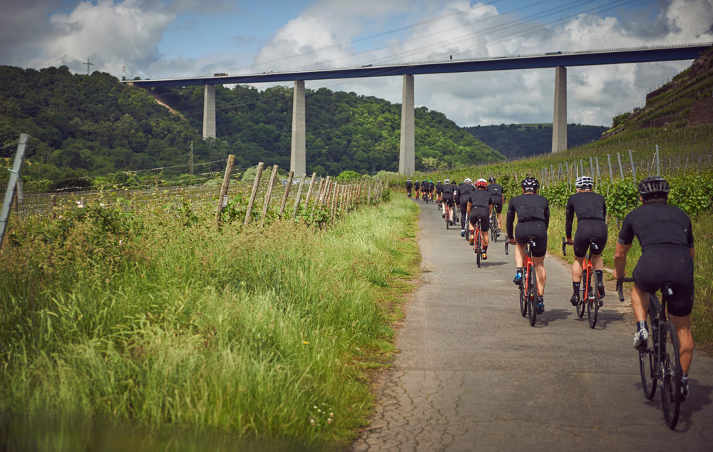 Canyon-Endurace-peloton