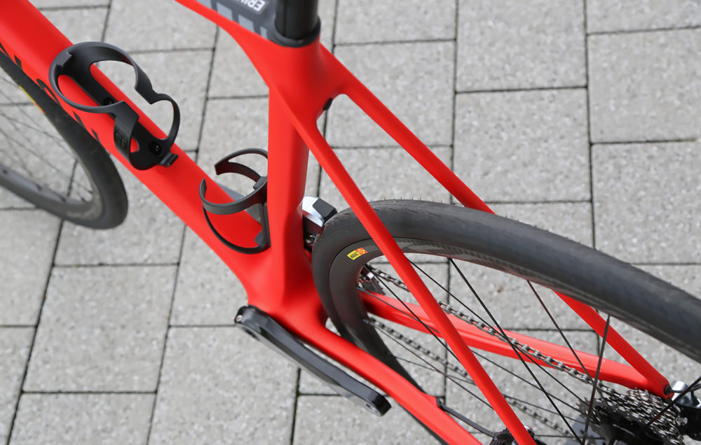 Canyon-Endurace-rear