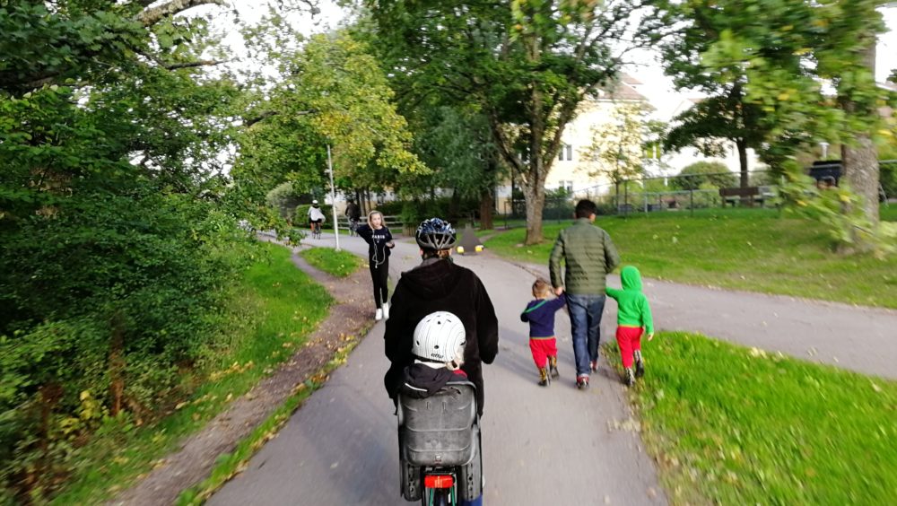Vad Innebär Den Gula Vägmarkeringen